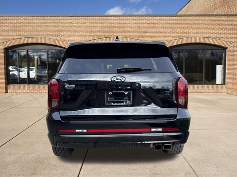 Used 2024 Hyundai Palisade Calligraphy image 4