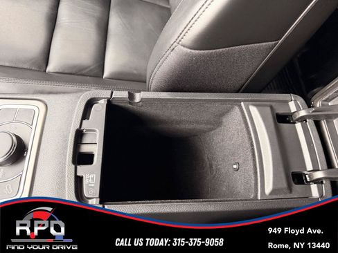 Used 2020 Jeep Grand Cherokee Limited AWD/4WD image 31
