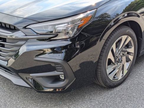 Used 2025 Subaru Legacy Limited image 9