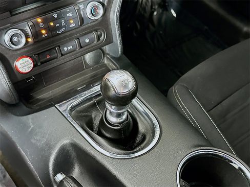 Used 2017 Ford Mustang GT w/ GT Performance Package image 19