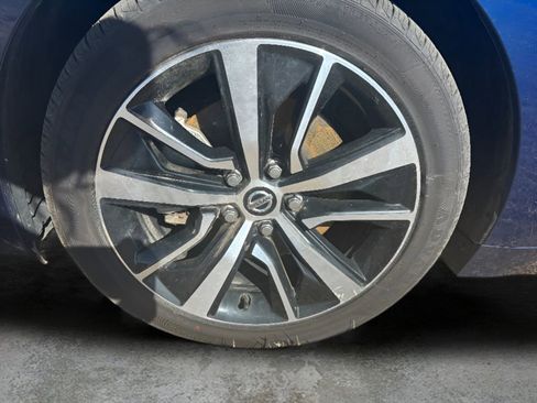 Used 2021 Nissan Maxima 3.5 SV w/ Floor Mat Group image 9