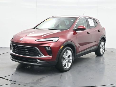 Used 2024 Buick Encore GX Preferred image 1