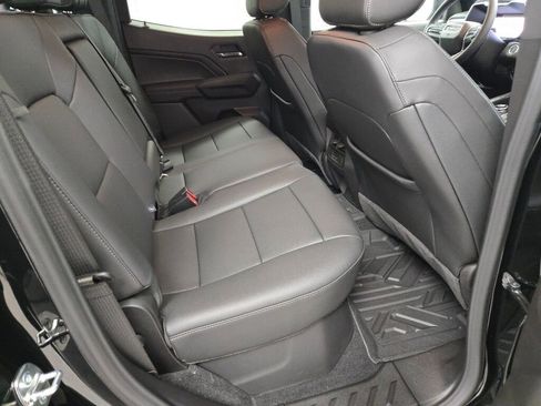 New 2026 GMC Canyon Elevation w/ Convenience Package image 11