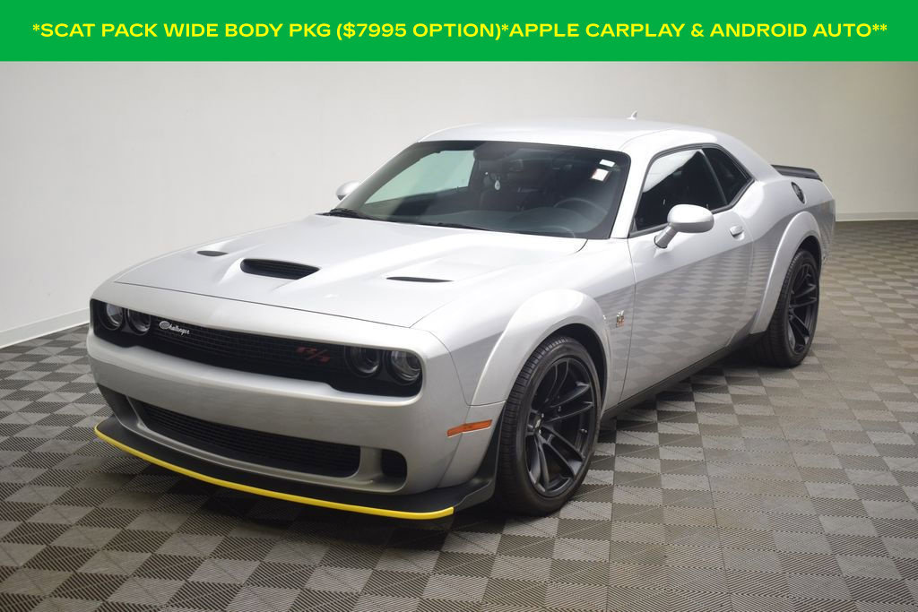 Used 2023 Dodge Challenger R/T Scat Pack RWD image 2