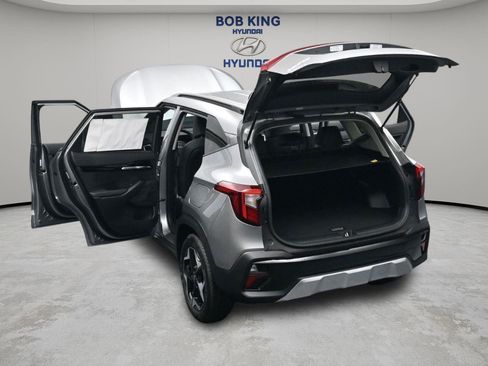 New 2026 Kia Seltos S FWD image 15