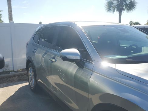 Used 2025 Honda CR-V EX-L image 3