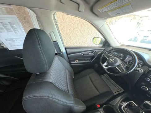 Used 2020 Nissan Rogue SV AWD/4WD image 27