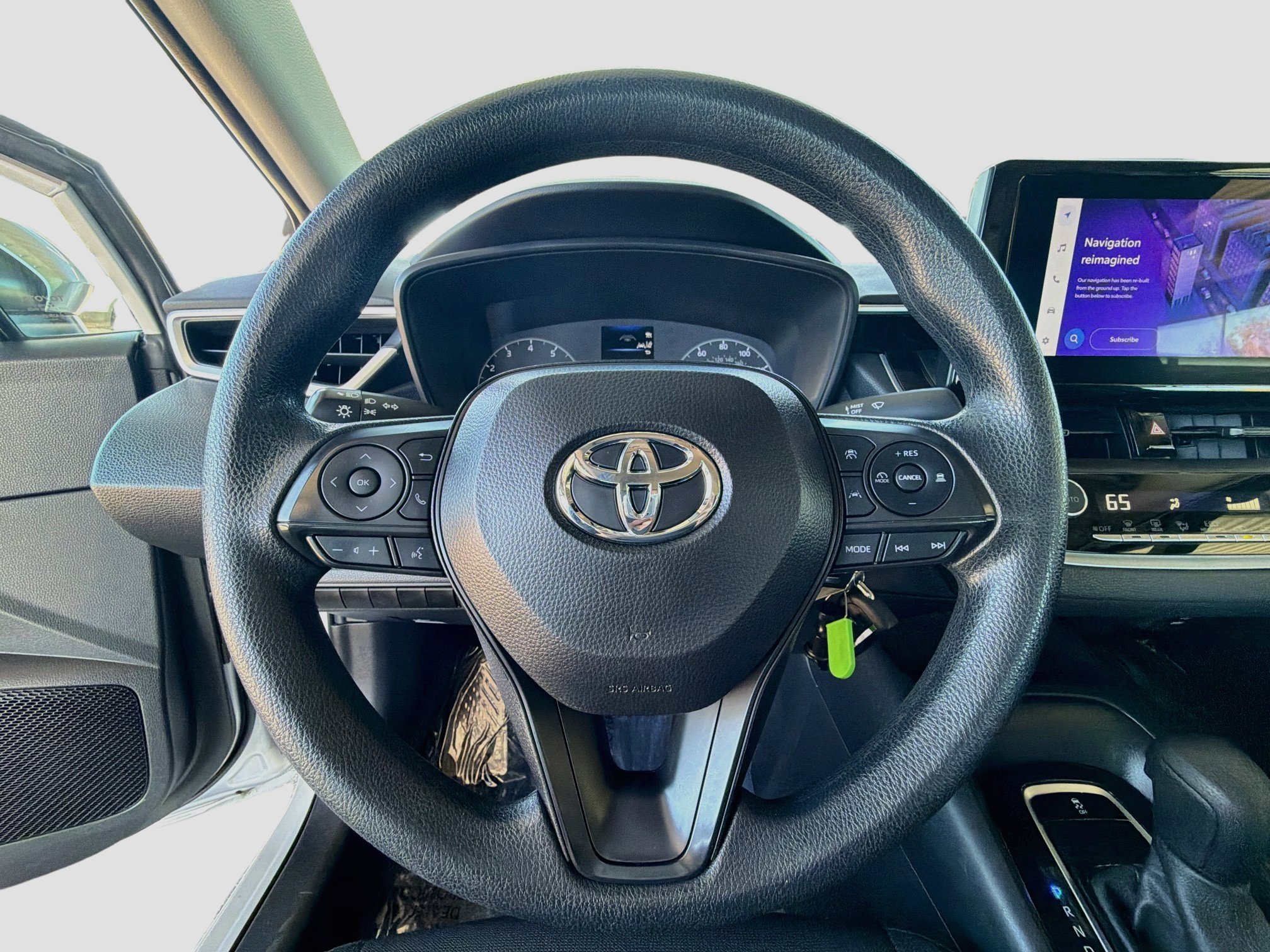 Used 2024 Toyota Corolla LE FWD image 17