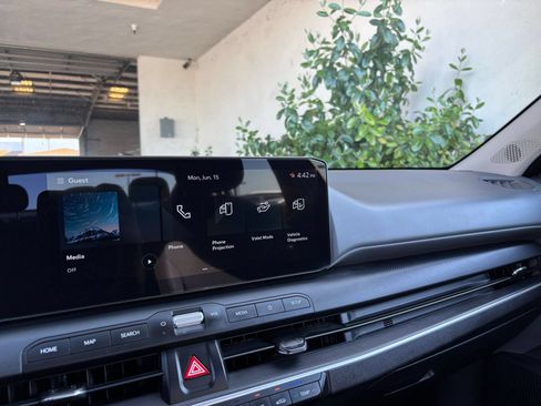 Used 2025 Kia K4 FWD image 20