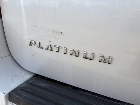 Used 2016 Ford Expedition EL Platinum image 15