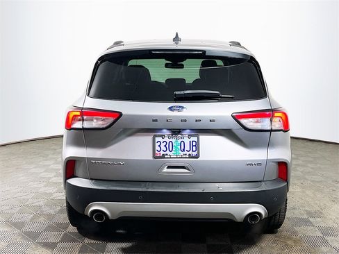 Used 2021 Ford Escape Titanium image 7