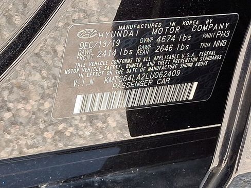 Used 2020 Genesis G70 2.0T image 30