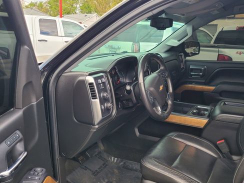 Used 2015 Chevrolet Silverado 1500 LTZ image 6