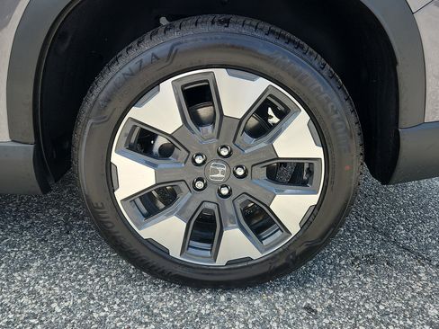 New 2026 Honda Pilot Elite image 5