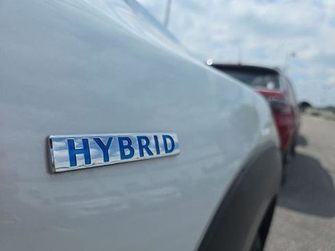 Used 2025 MAZDA CX-50 2.5 Hybrid w/ Premium Plus Pkg AWD/4WD image 4