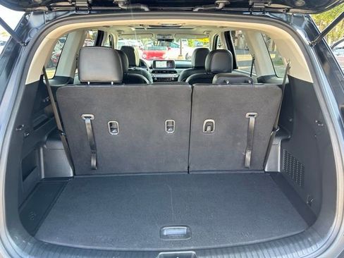 Used 2022 Kia Telluride S image 21