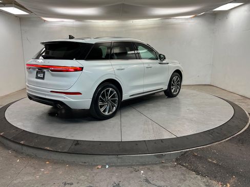 Used 2023 Lincoln Corsair Grand Touring w/ Equipment Group 301A image 5