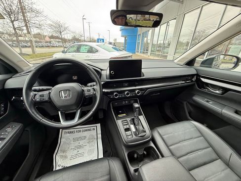 Used 2025 Honda CR-V EX-L image 7