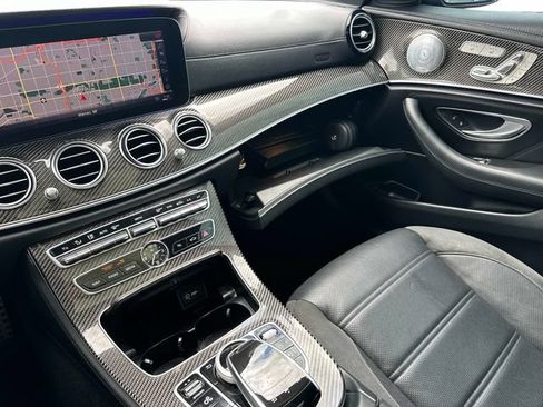 Used 2018 Mercedes-Benz E 43 AMG 4MATIC Sedan image 31
