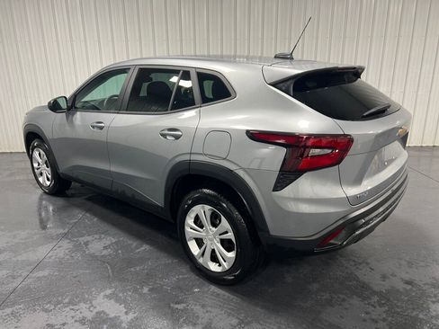 Used 2024 Chevrolet Trax LS w/ Driver Confidence Package image 15