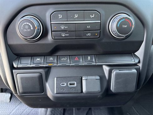 New 2026 Chevrolet Silverado 1500 Custom image 19
