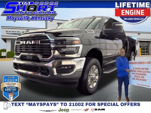 Used 2026 RAM 2500 Big Horn AWD/4WD image 1