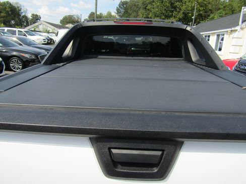 Used 2011 Chevrolet Avalanche LT w/ Luxury Package image 31