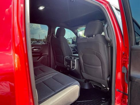Used 2020 RAM 1500 Big Horn AWD/4WD image 48
