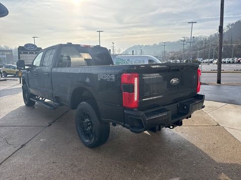 New 2026 Ford F350 Lariat w/ Black Appearance Package image 5
