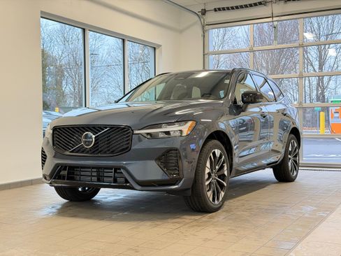 New 2026 Volvo XC60 T8 Plus w/ Protection Package Premier image 2