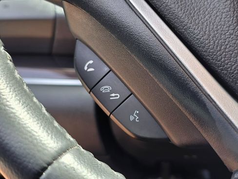 Used 2015 Honda CR-V Touring image 28