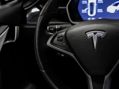 Used 2019 Tesla Model S Performance image 18