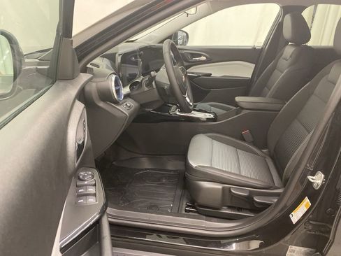 New 2026 Chevrolet Trax LT w/ Driver Confidence Package image 41
