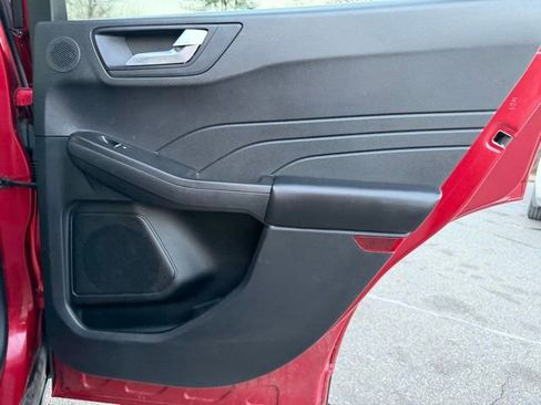 Used 2021 Ford Escape SEL w/ Technology Package image 40