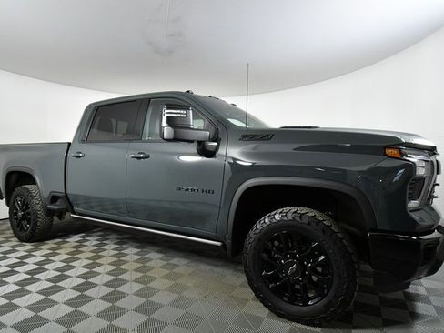 Used 2025 Chevrolet Silverado 3500 LTZ w/ Trail Boss Package image 9