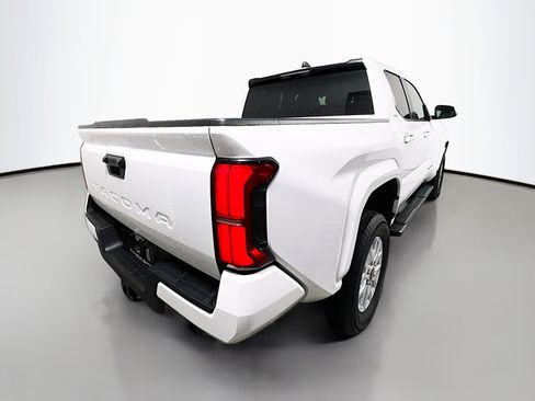 Used 2024 Toyota Tacoma SR5 image 4