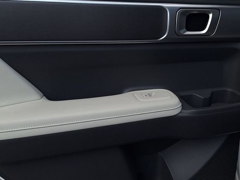 Used 2025 Hyundai Santa Fe SEL FWD image 14