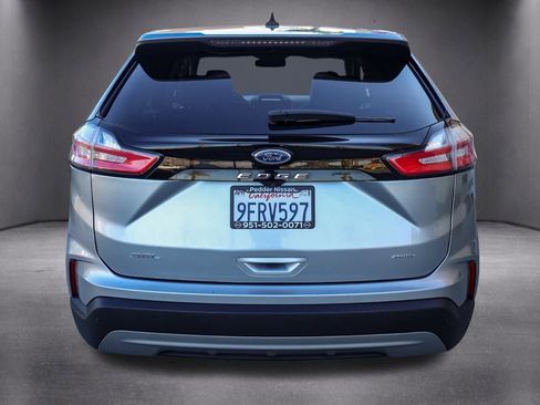 Used 2023 Ford Edge SEL image 6