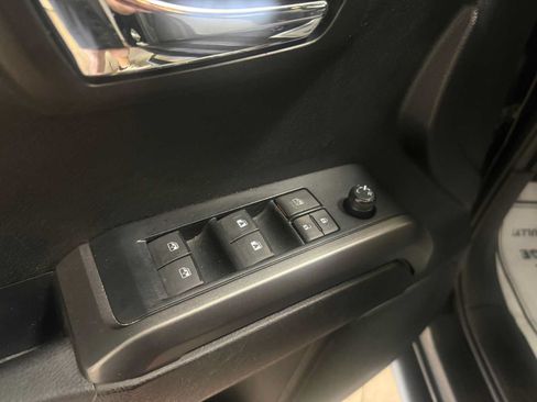 Used 2023 Toyota Tacoma TRD Sport AWD/4WD image 22