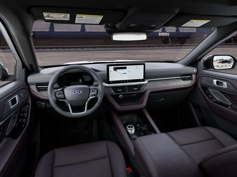 New 2027 Ford Explorer Platinum w/ LUX Leather Package AWD/4WD image 13