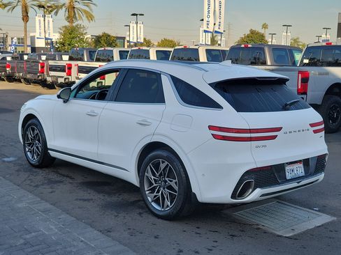 Certified 2022 Genesis GV70 2.5T w/ Advanced Package image 27