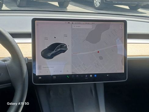 Used 2021 Tesla Model 3 Performance AWD/4WD image 26
