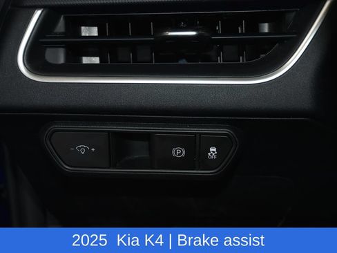 Used 2025 Kia K4 FWD image 9