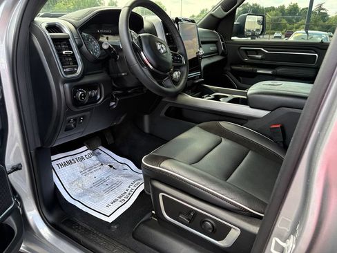 Used 2025 RAM 1500 Laramie w/ Sport Appearance Package AWD/4WD image 14