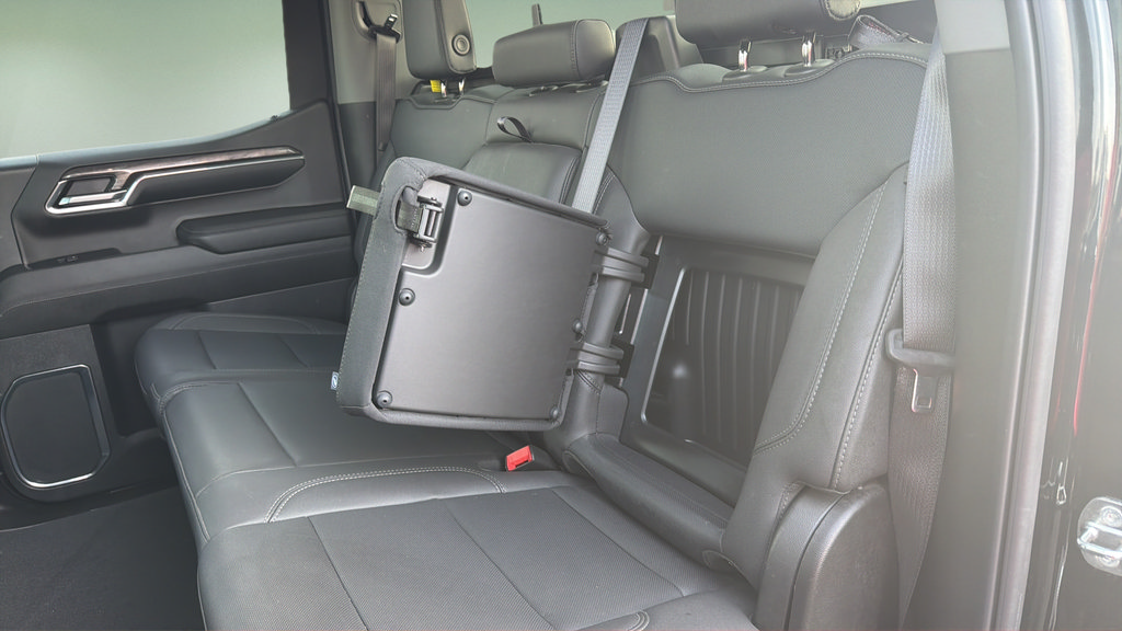 Used 2024 Chevrolet Silverado 1500 LTZ AWD/4WD image 18