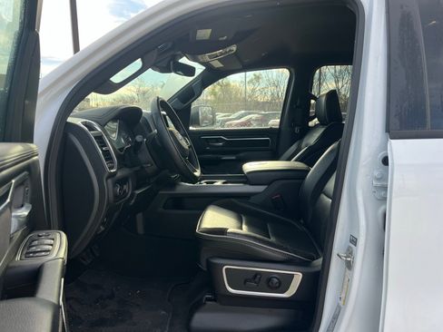 Used 2024 RAM 1500 Laramie image 22