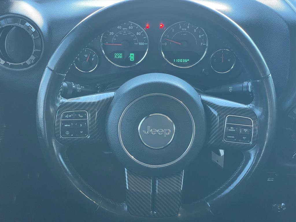 Used 2015 Jeep Wrangler Unlimited Sport w/ Connectivity Group AWD/4WD image 11
