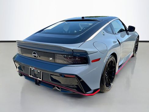 Used 2024 Nissan Z NISMO w/ Floor Mat Package image 8