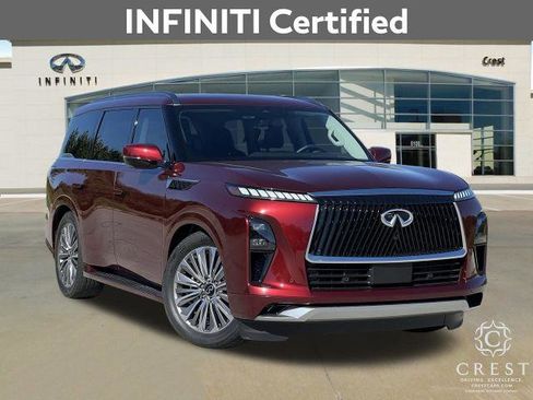 Certified 2025 INFINITI QX80 Sensory image 2