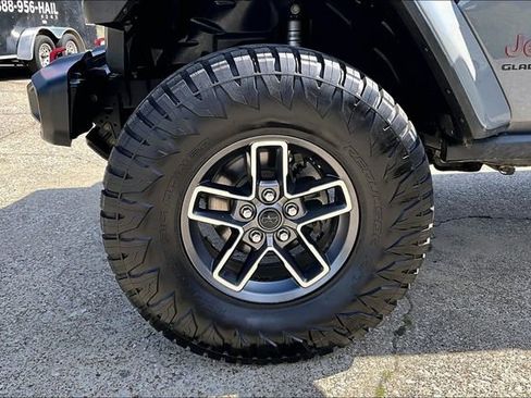 Used 2021 Jeep Gladiator Rubicon AWD/4WD image 28